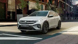 Volkswagen Taigo 1.0 TSI DSG R line Matrix ACC App Connect