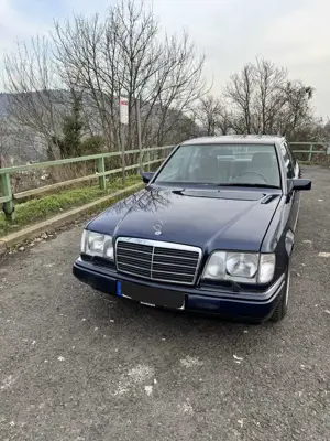 Mercedes-Benz 280