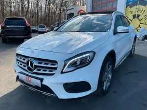 Mercedes-Benz GLA 220 4Matic AMG PANO LED AHK Kamera SHZ