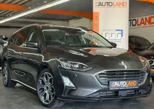 Ford Focus Titanium*1.HAND*AUTOM*LED*KAMERA*NAVI*SPUR*
