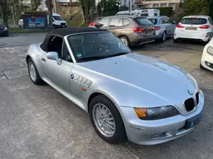 BMW Z3 Z3 roadster 1.9i Navi Leder M-Lenkrad el.Sitze