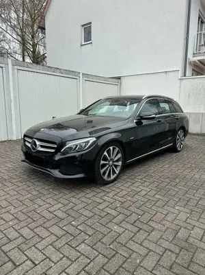 Mercedes-Benz C 300 BlueTEC Hybrid T 7G-TRONIC Edition 1
