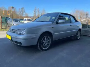 Volkswagen Golf Cabriolet VW Golf IV Cabrio.1-Hand. Automatic. Klima. Leder. Bild 3