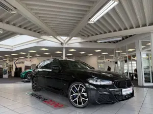 BMW 530 d M Sportpaket LASER/HUD/CAM/PANO./DAB
