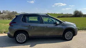 Peugeot 2008 Signature PureTech 82