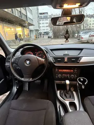 BMW X1 18 i sDrive
