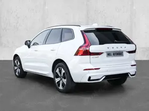 Volvo XC60 Plus Dark Recharge Plug-In Hybrid AWD StandHZG AHK Bild 2