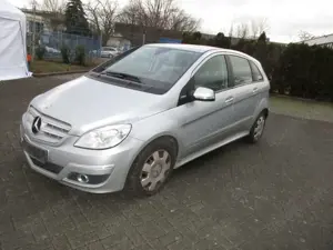 Mercedes-Benz B 180 B 180 (245.232)