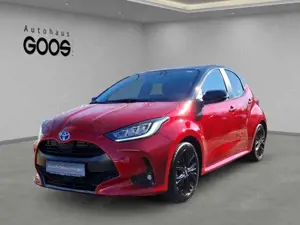 Toyota Yaris Hybrid Style Navi Soundsystem JBL LED Apple CarPla