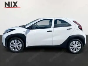 Toyota Aygo X 1.0 KLIMA BT, Apple, Carplay, Radio Bild 3