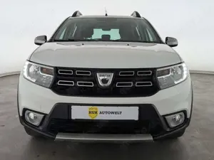 Dacia Sandero Sandero II 0.9 TCe 90 Stepway Celebration NAVI+ Bild 2