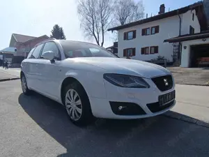 SEAT Exeo