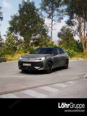 Volkswagen T-Roc R-Line 1.5 l eTSI DSG Pano, Kessy, AHK VSA