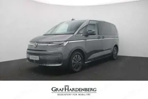 Volkswagen T7 Multivan 2.0 TDI DSG Style Matrix Navi ACC