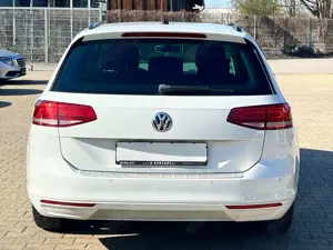 Volkswagen Passat Variant Passat 2.0 TDI DSG  Variant Comfortline BMT Bild 5