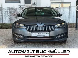 Skoda Superb 2.0 TDI DSG,LEDER,MATRIX,STANDH,AHK,SITZL
