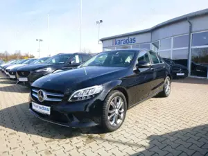 Mercedes-Benz C 180 CGI Lim AUT/NAV/LED/SHZ/PDC/KAM/Distronic