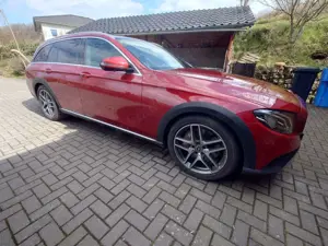 Mercedes-Benz E 400 All Terrain