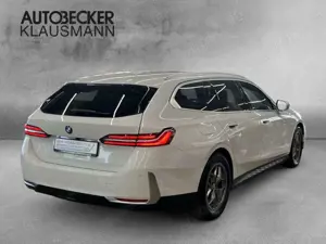 BMW 520 d TOURING AUTOMATIC 18''NAVI AHK KAMERA LED ALARM Bild 2