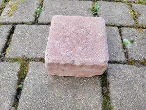 Suche 8 cm starke Betonsteine neu gebraucht - 13x13 + 19,5x13 cm
