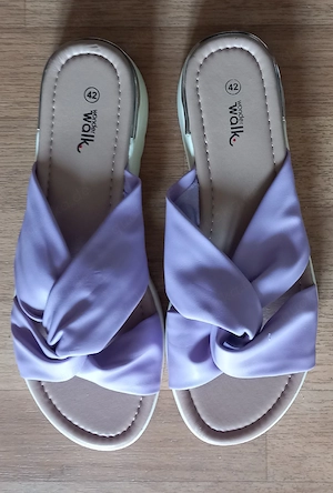 Schuhe sandalen 