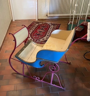 alter antiker Schiebeschlitten