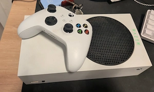 Xbox Series S mit 500 gb