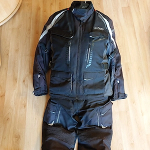 Motorrad Kleidung 