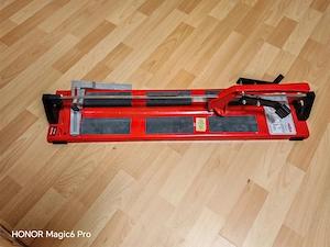 Fliesenschneidmaschine für 60 cm Fliesen