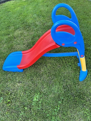 Smoby Rutsche Kinderrutsche Wasseranschluss Neuwertig