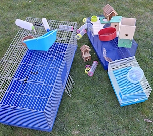 3 Hasen Hamster Käfige