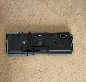 GXT Gaming Tastatur   Aluminium Rahmen, USB (funktioniert, kleine Macke)