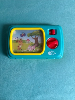 Aufziehbarer Fernseher für Babys und Kleinkinder