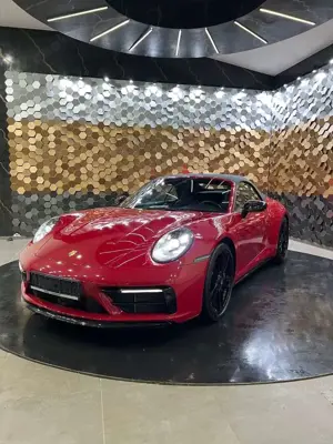 Porsche 992 911 Carrera 4 GTS Cabriolet