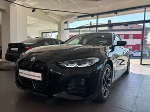 BMW i4 eDrive35   M Sport HK HiFi DAB GSD Klimaaut.