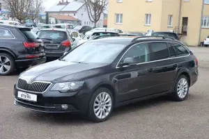 Skoda Superb Combi Exclusive 4x4 l NAVI l XENON l Bild 3