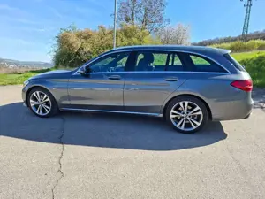 Mercedes-Benz C 220 C 220 d T 9G-TRONIC Avantgarde Bild 3