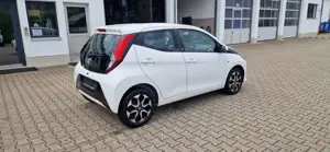Toyota Others Aygo AYGO x-play Team D Bild 5