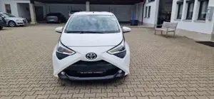 Toyota Others Aygo AYGO x-play Team D Bild 2