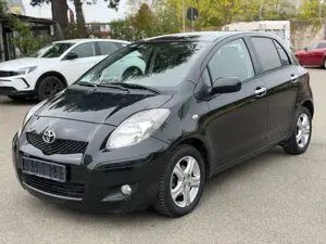 Toyota Yaris Edition 1.3 Klima Keyless PDC 1.Hand