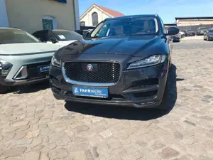 Jaguar F-Pace F-PACE Prestige AWD AHK Paket Winter LED