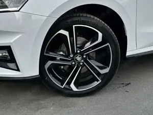 Skoda Fabia IV 1.0 TSI DSG Monte Carlo LED ACC SHZ USB Sunset Bild 5