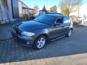 BMW 116 1er 5-Türer 116i KLima Sitzheizung Tüv 08/26