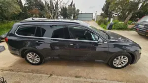 Volkswagen Passat Variant Passat Variant Diesel 2.0 TDI SCR DSG Business Bild 2