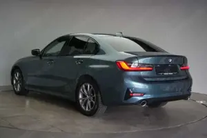 BMW 320 Bild 4