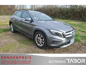 Mercedes-Benz GLA 200 200 7G-DCT Style Bi-Xen AHK ParkAss SHZ Lich