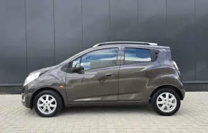 Chevrolet Spark 1.2 16V LTZ Bild 2