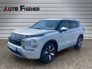 Mitsubishi Outlander 2.4L PHEV TOP