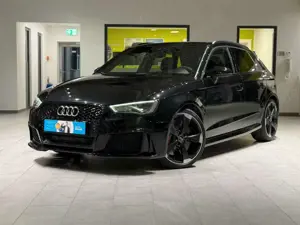 Audi RS3 Sportback quattro*Pano*RFK*Bang  Olufsen