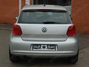 Volkswagen Polo Highline 1.4l Klima Alufelgen 5 türig 15tkm Bild 5